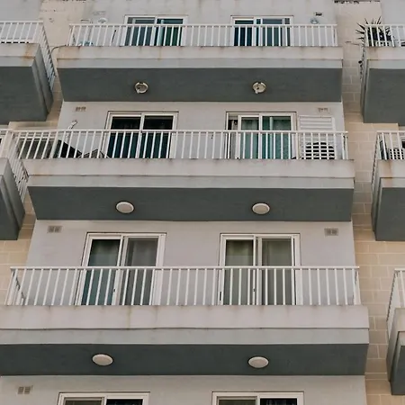 Bigibba's Heart 1br Flat