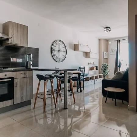 Bigibba's Heart 1br Flat Apartment St. Paul's Bay